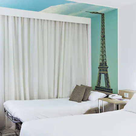 Mercure Vaugirard Porte De Versailles Parigi