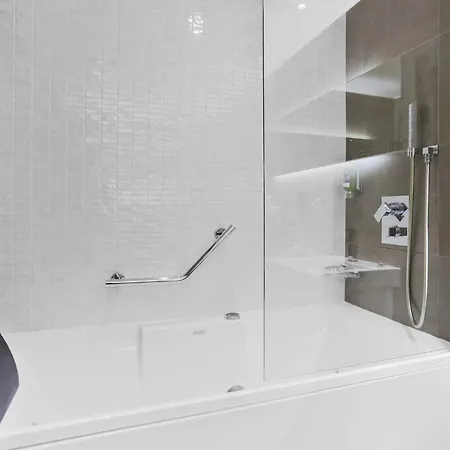 Mercure Vaugirard Porte De Versailles 4* Parigi