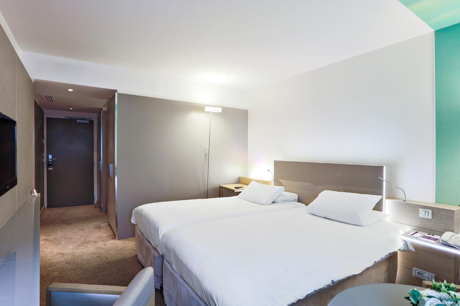 Mercure Vaugirard Porte De Versailles 4* Paris
