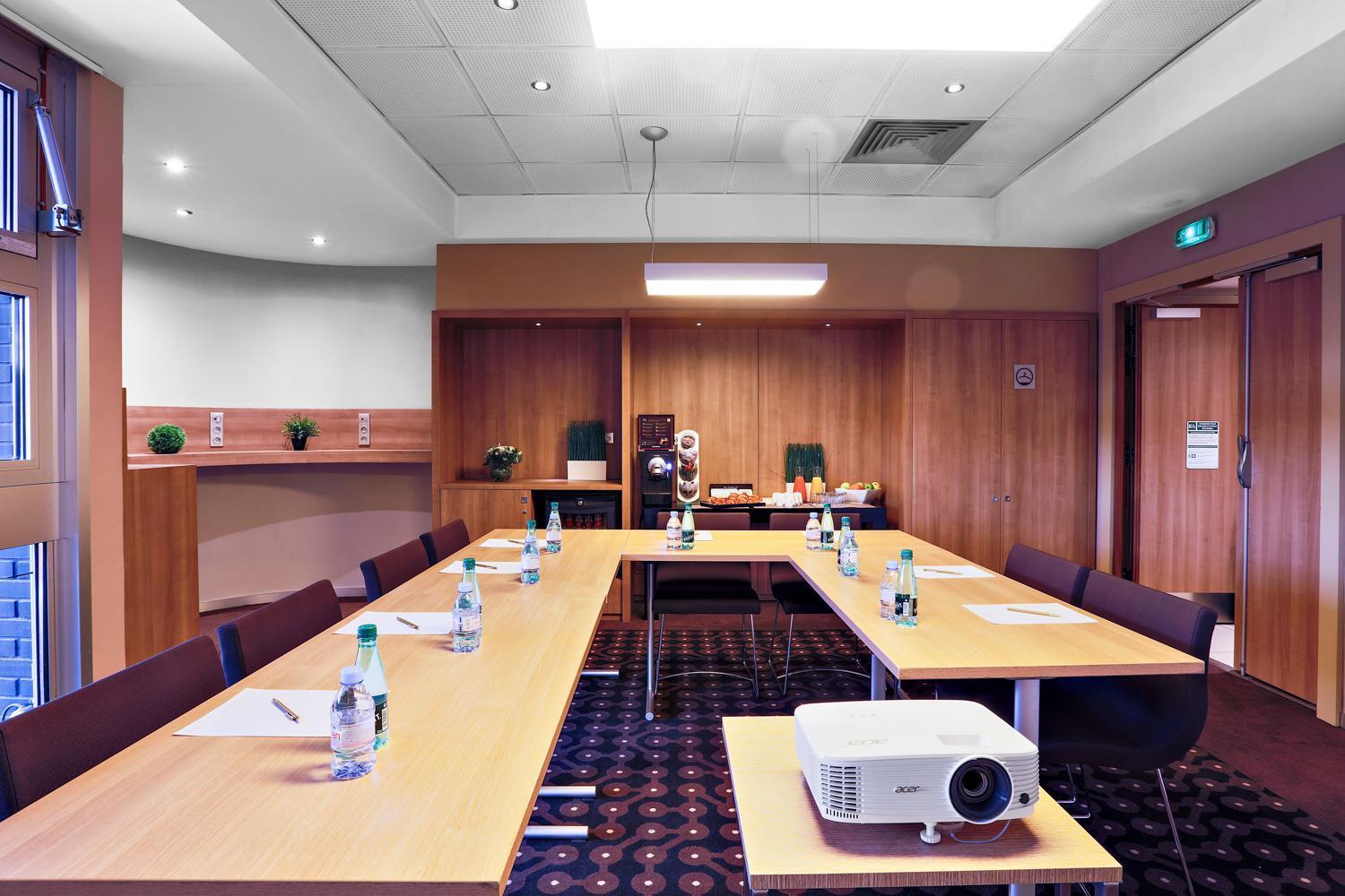 Mercure Vaugirard Porte De Versailles 4*