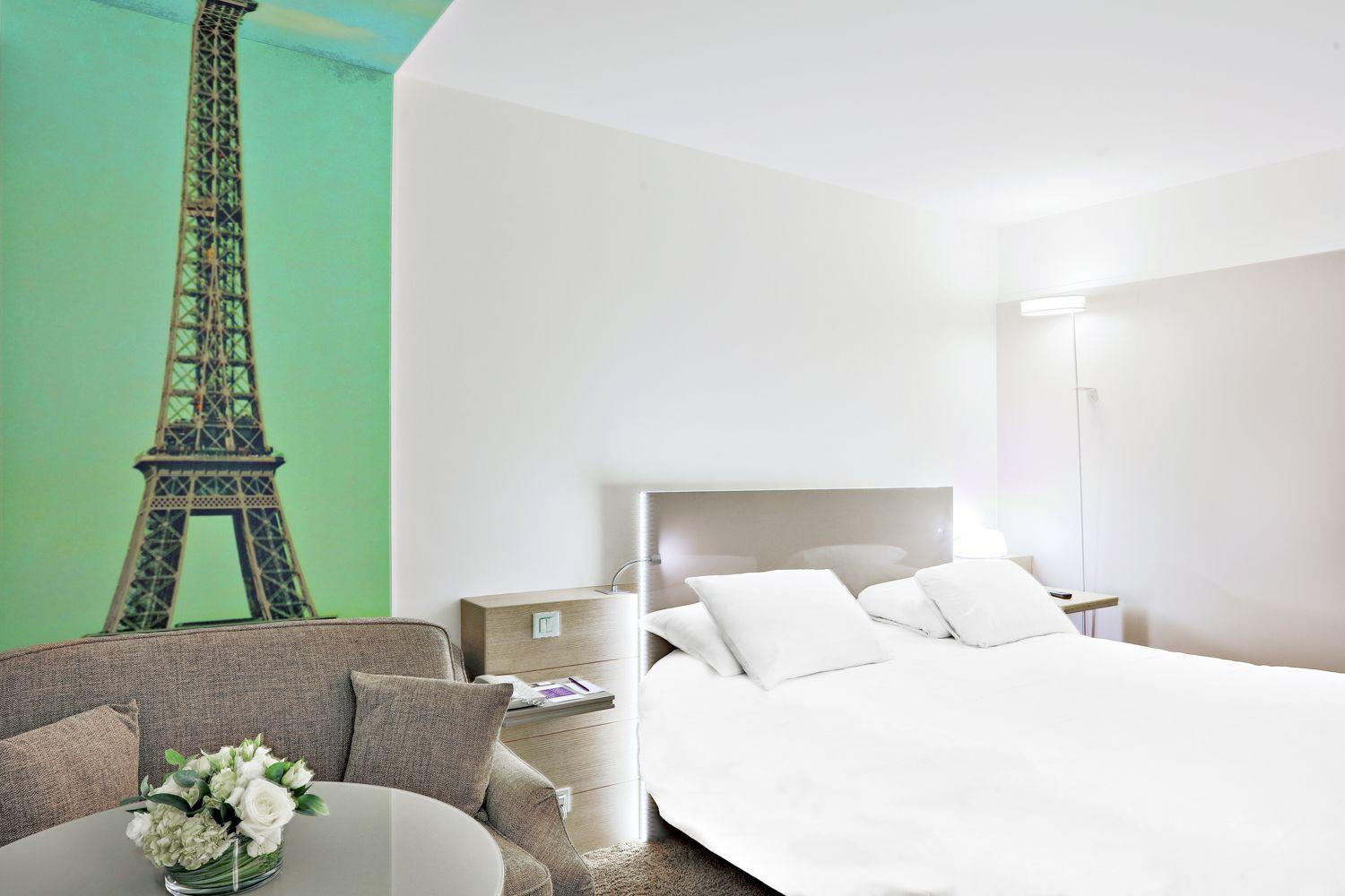 Hotel Mercure Vaugirard Porte De Versailles 4*
