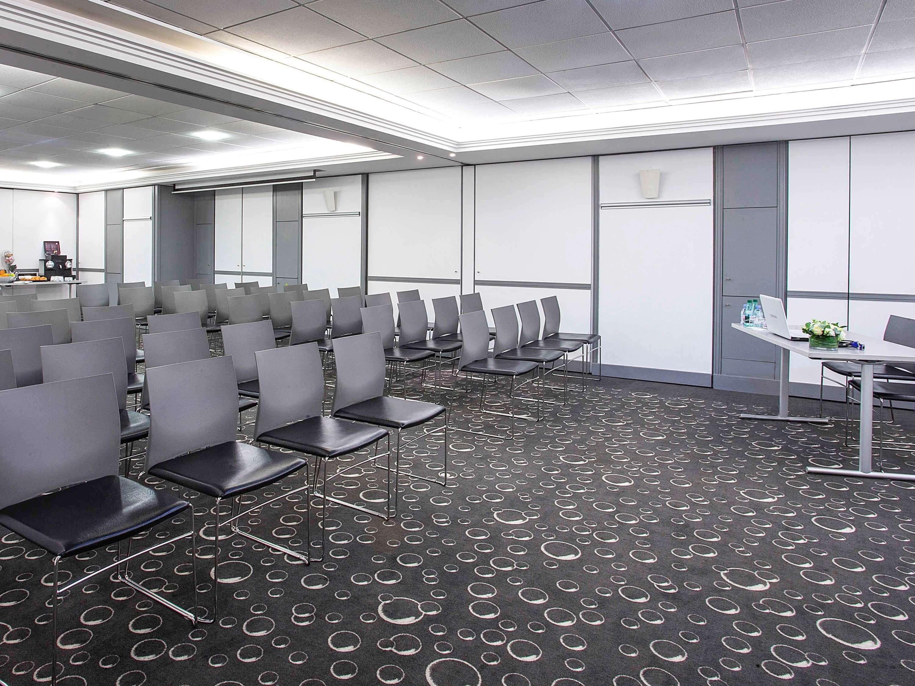 Mercure Vaugirard Porte De Versailles Paris