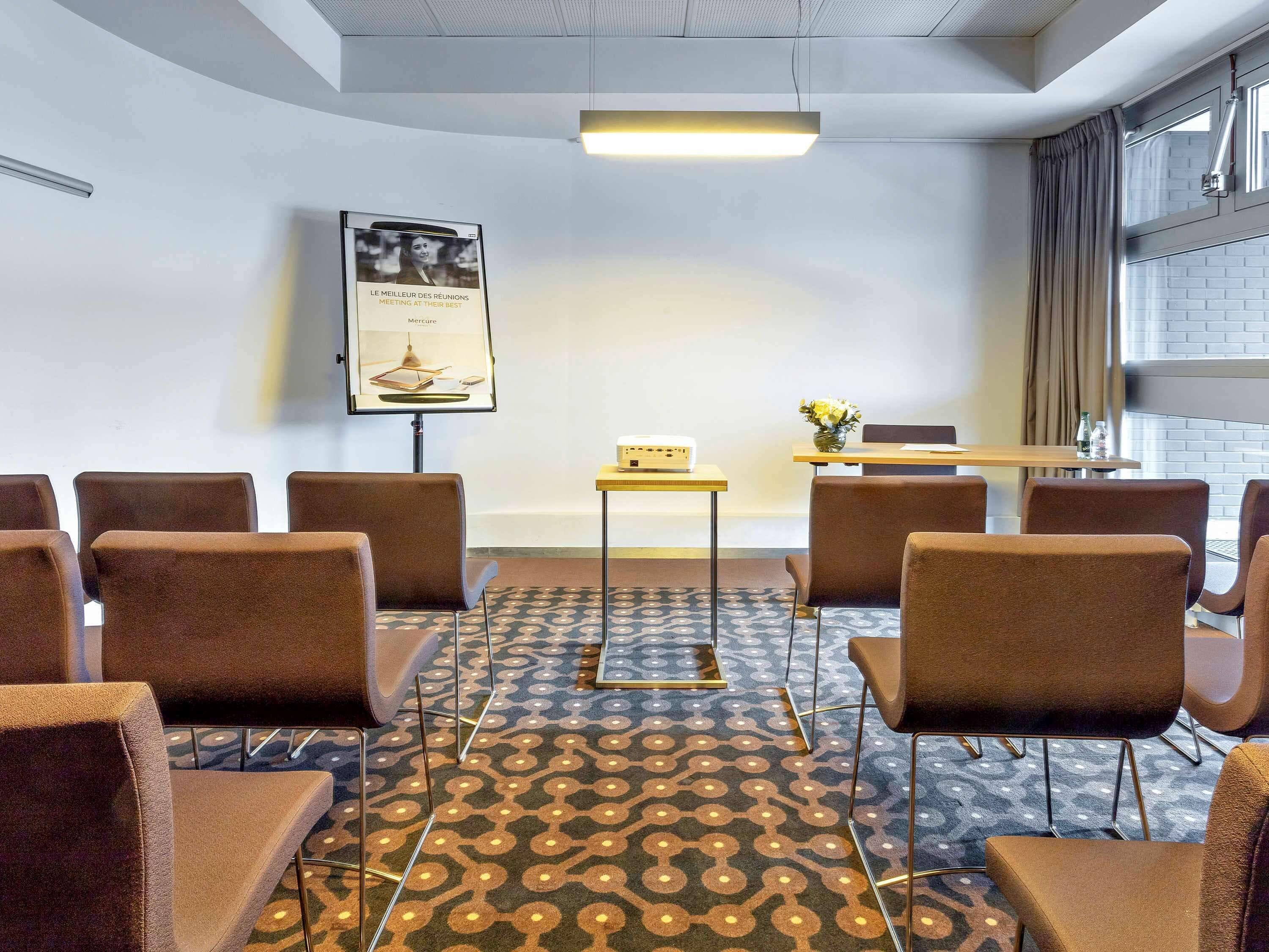 Mercure Vaugirard Porte De Versailles Hotel