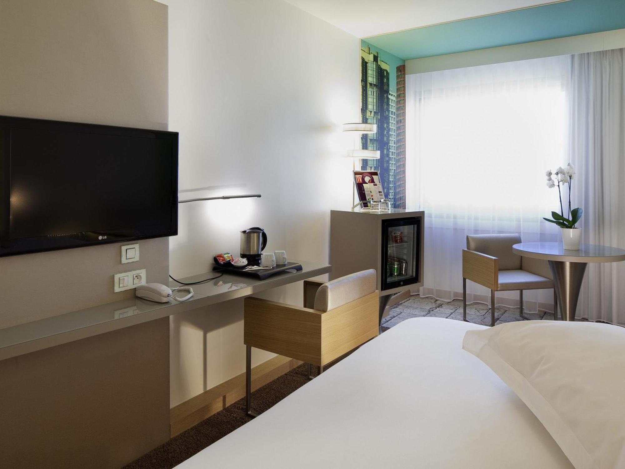 Mercure Vaugirard Porte De Versailles