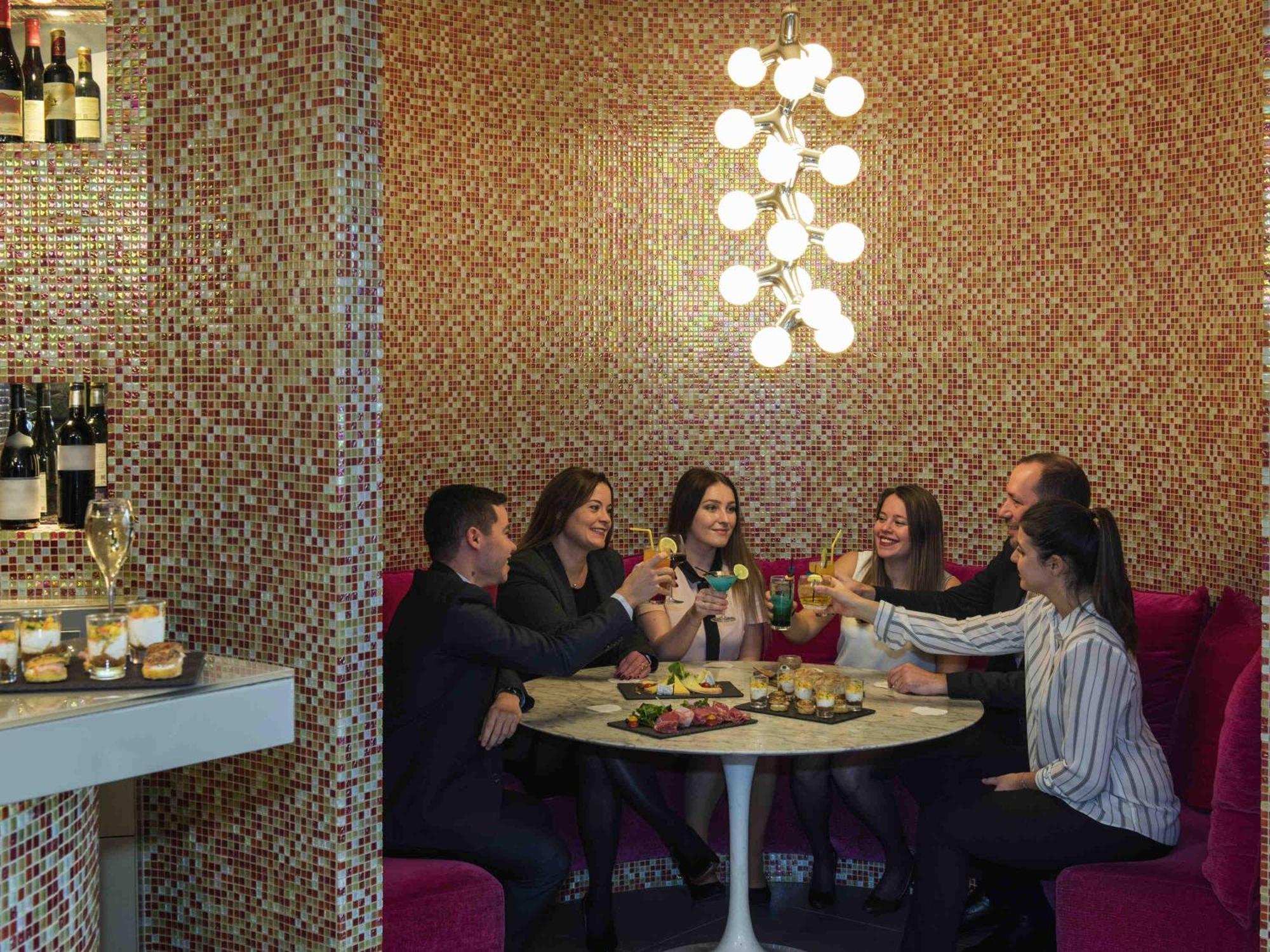 Mercure Vaugirard Porte De Versailles Hotel 4*