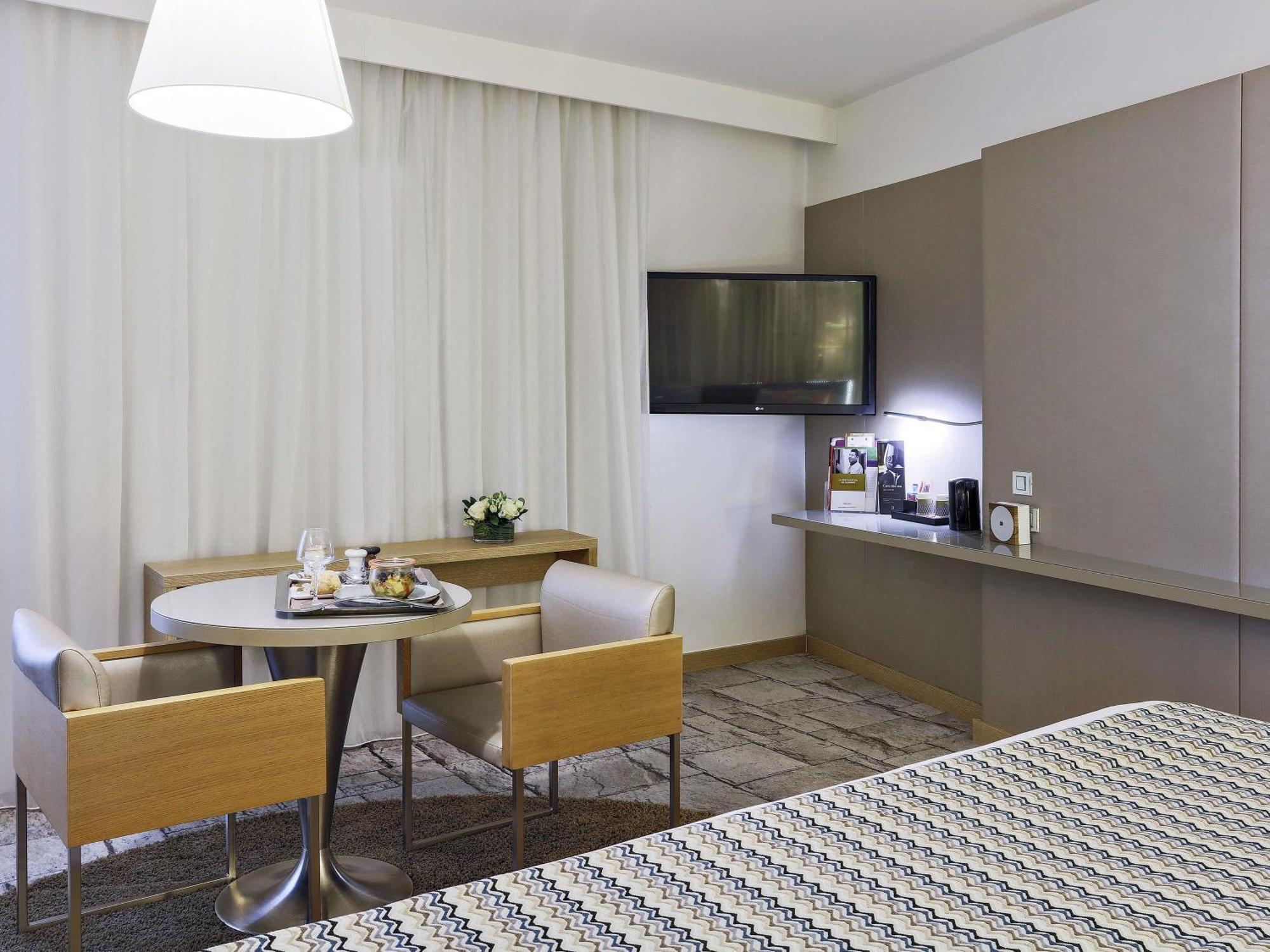 Mercure Vaugirard Porte De Versailles 4*