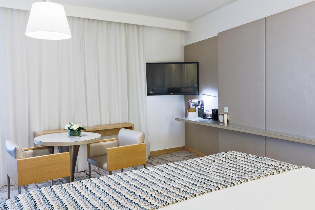 Hotel Mercure Vaugirard Porte De Versailles