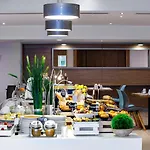 Mercure Vaugirard Porte De Versailles 4*