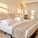 Mercure Vaugirard Porte De Versailles 4* Paris