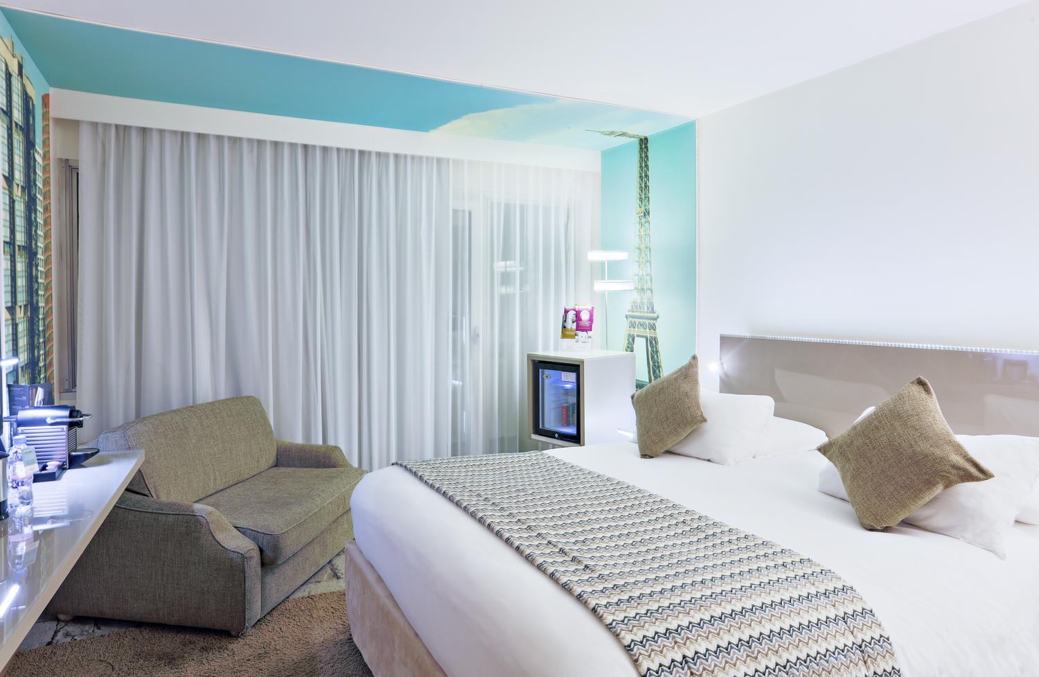 Mercure Vaugirard Porte De Versailles 4*